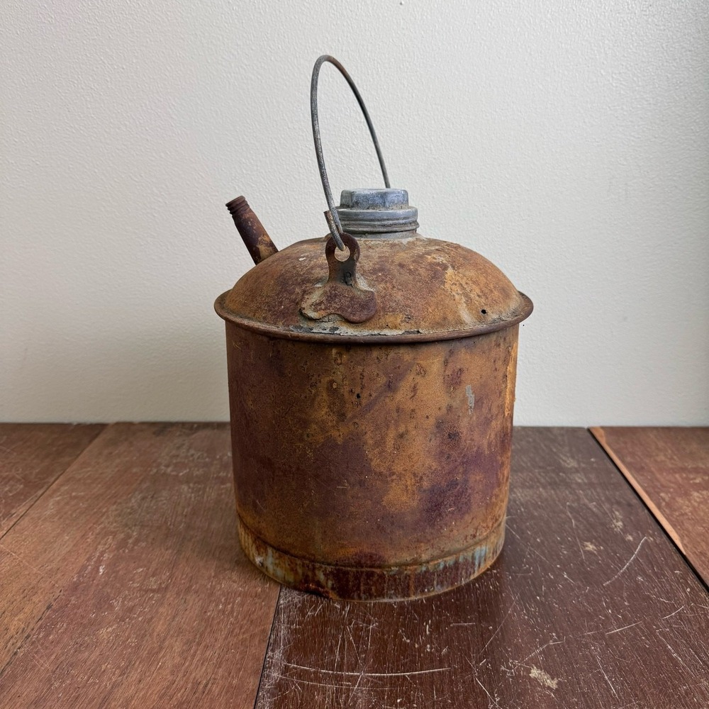 RUSTY Embossed EAGLE Railroad Kerosene Can with spout lid handle Farmhouse DECOR